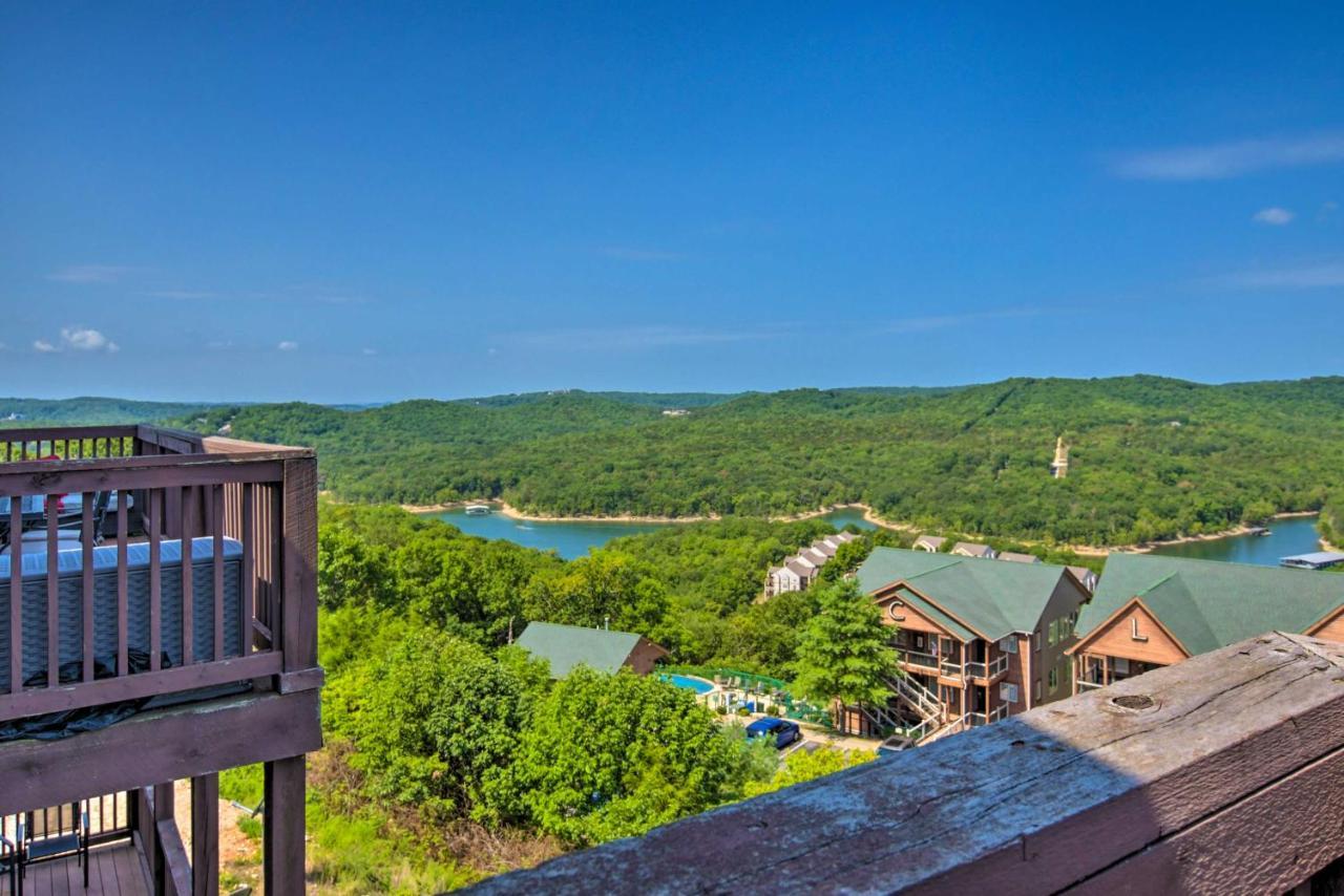 Luxe Branson Retreat With Mtn Views And Pool Access! Apartment Екстериор снимка